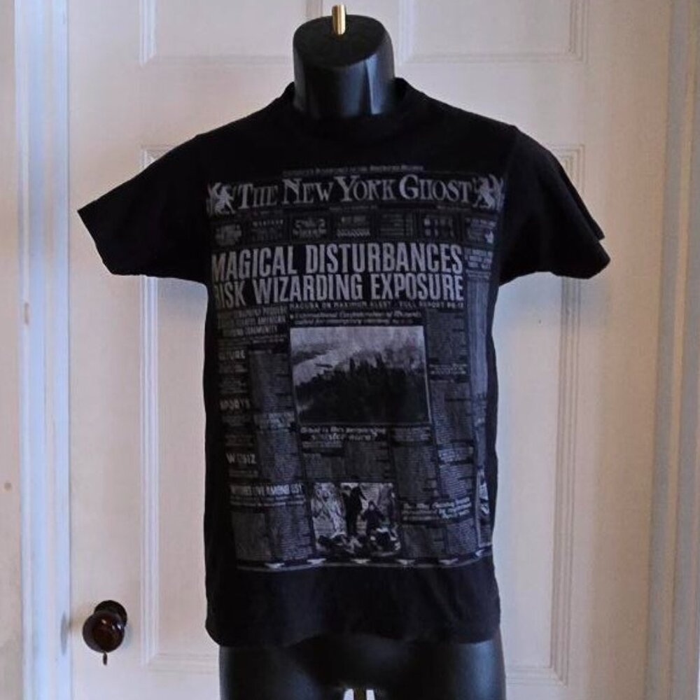 FANTASTIC BEAST and where to find them BLACK SS T-SHIRT SIZE XS